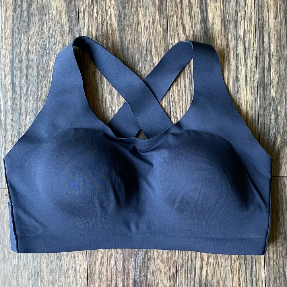 GAP Fit Bra NWOT